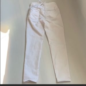 White Stretch Cotton jeans.